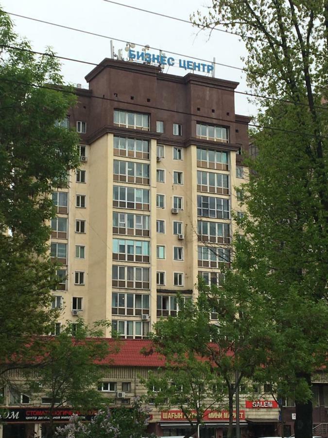 Hostel - Guest House Meyman Алматы Экстерьер фото